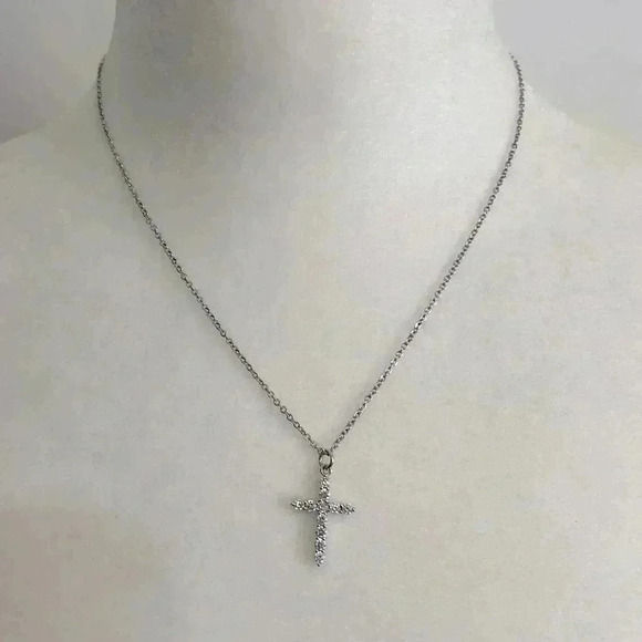 BNWOT cubic zirconia  necklace - Picture 1 of 3